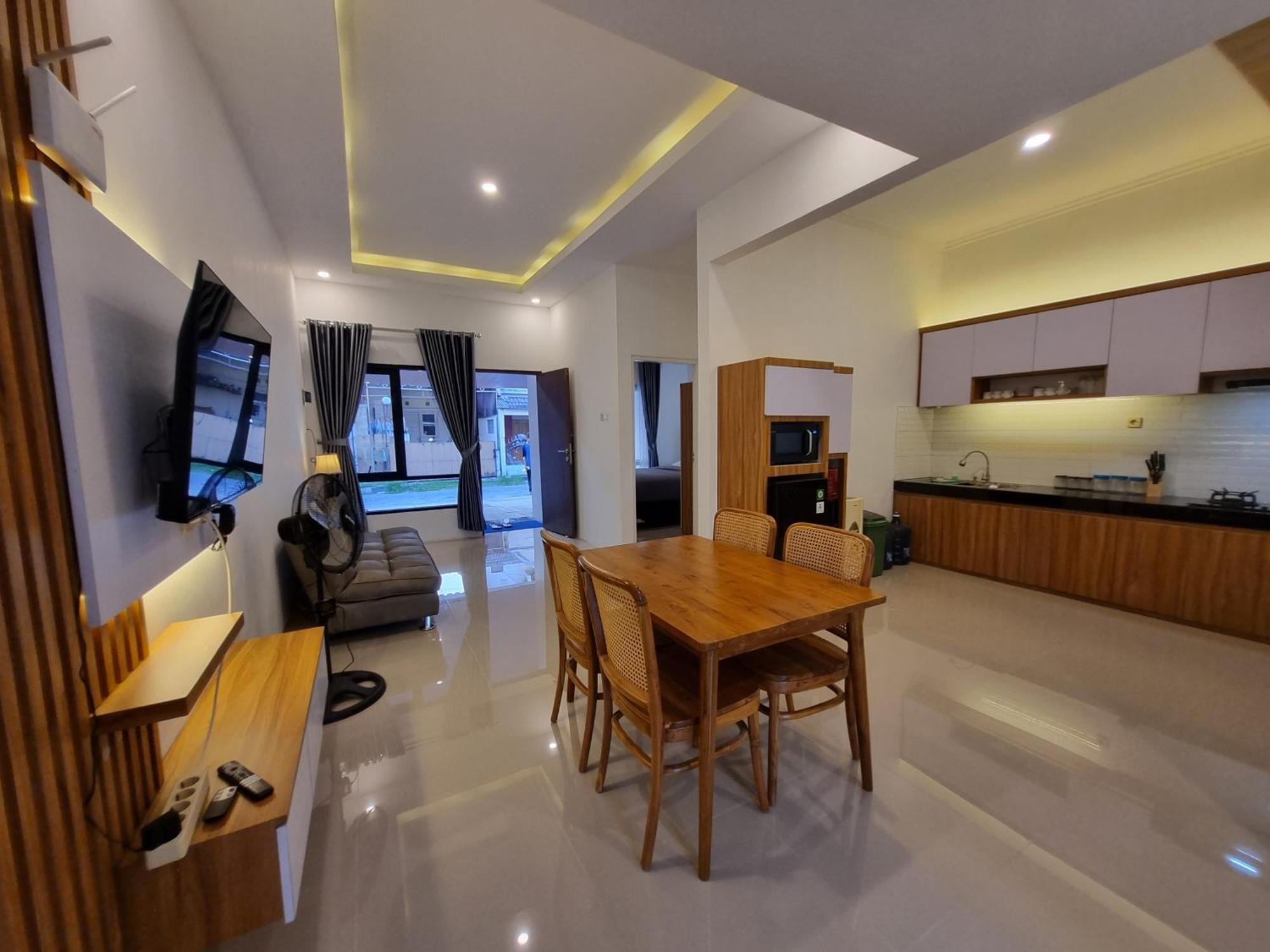 Rumah Alam Taya Syariah Yogyakarta Bagian luar foto